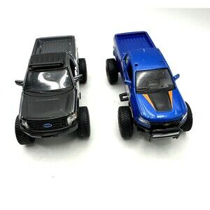 Lot of 2 Maisto 4x4 Ford F150 XL Pickup SEVERE OFF ROAD & Chevrolet 4x4 Pickup